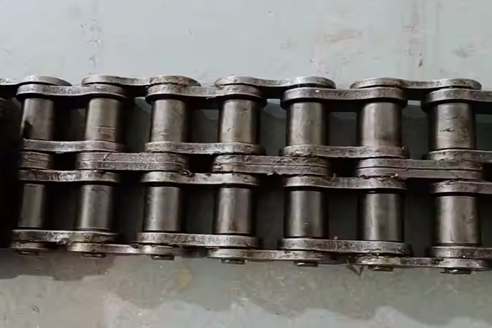 Escalator-Chain57