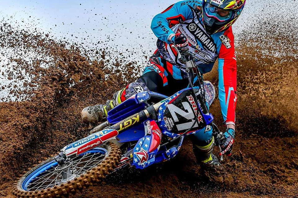 Pilotos de motocross122