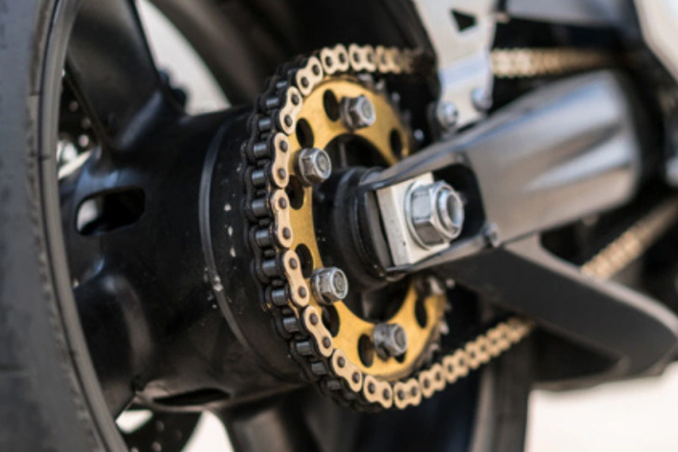 バイクチェーン​2226